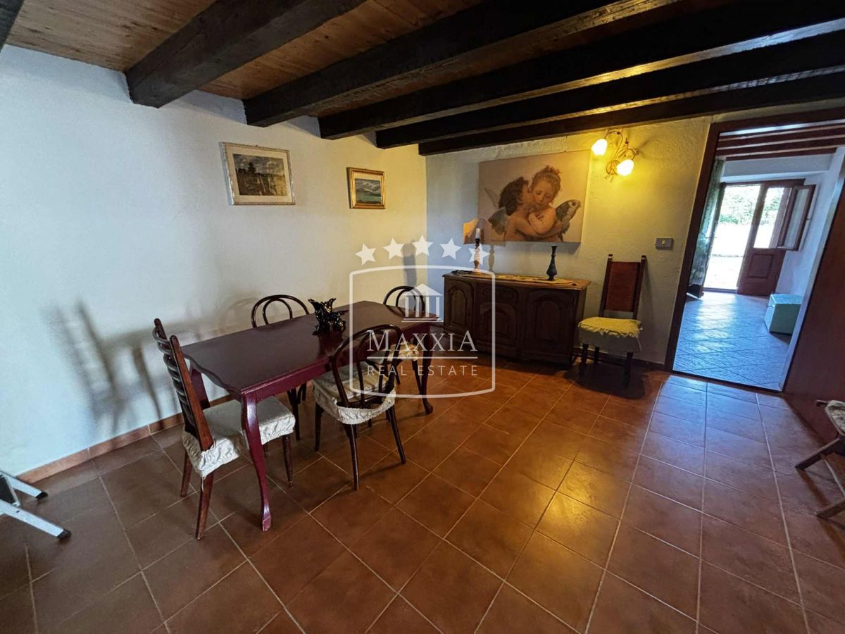 Casa Ražanac, 190m2