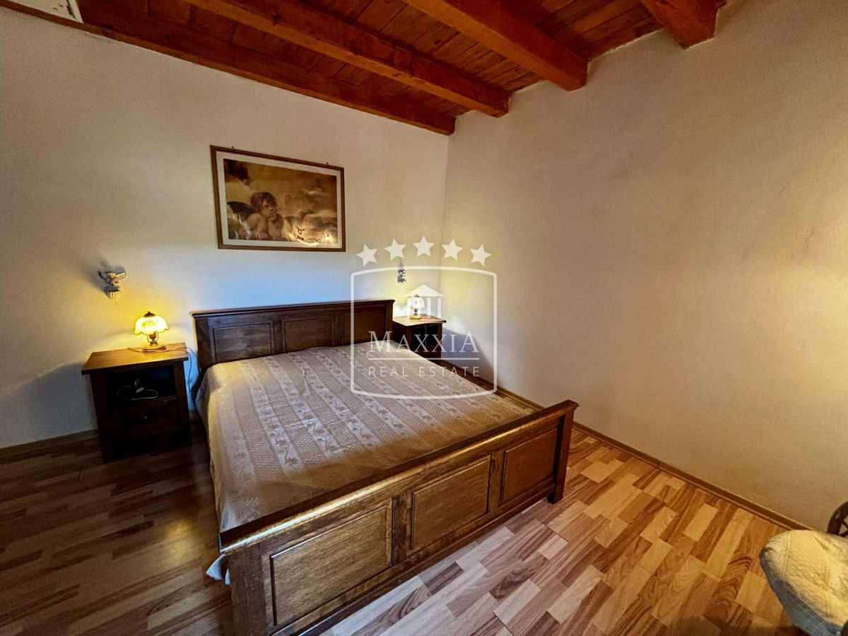 Casa Ražanac, 190m2