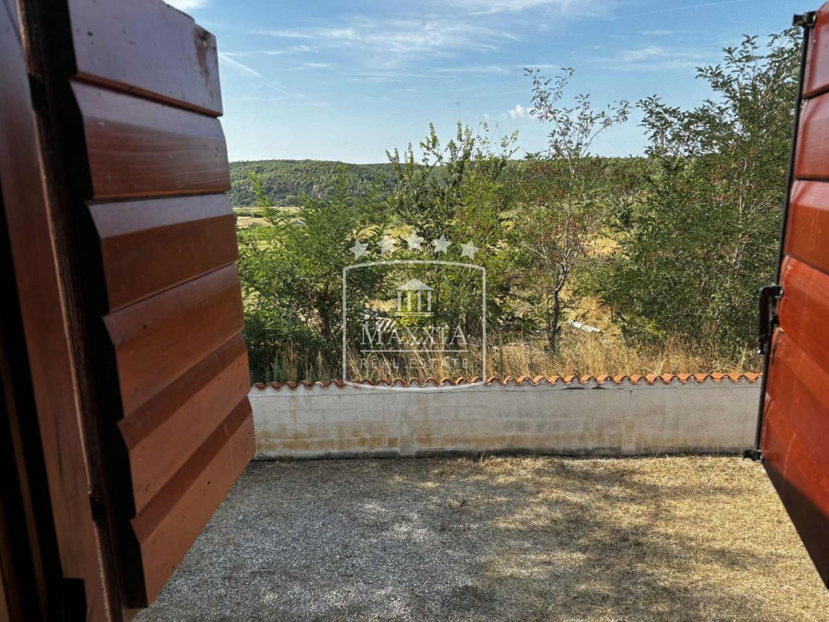 Casa Ražanac, 190m2