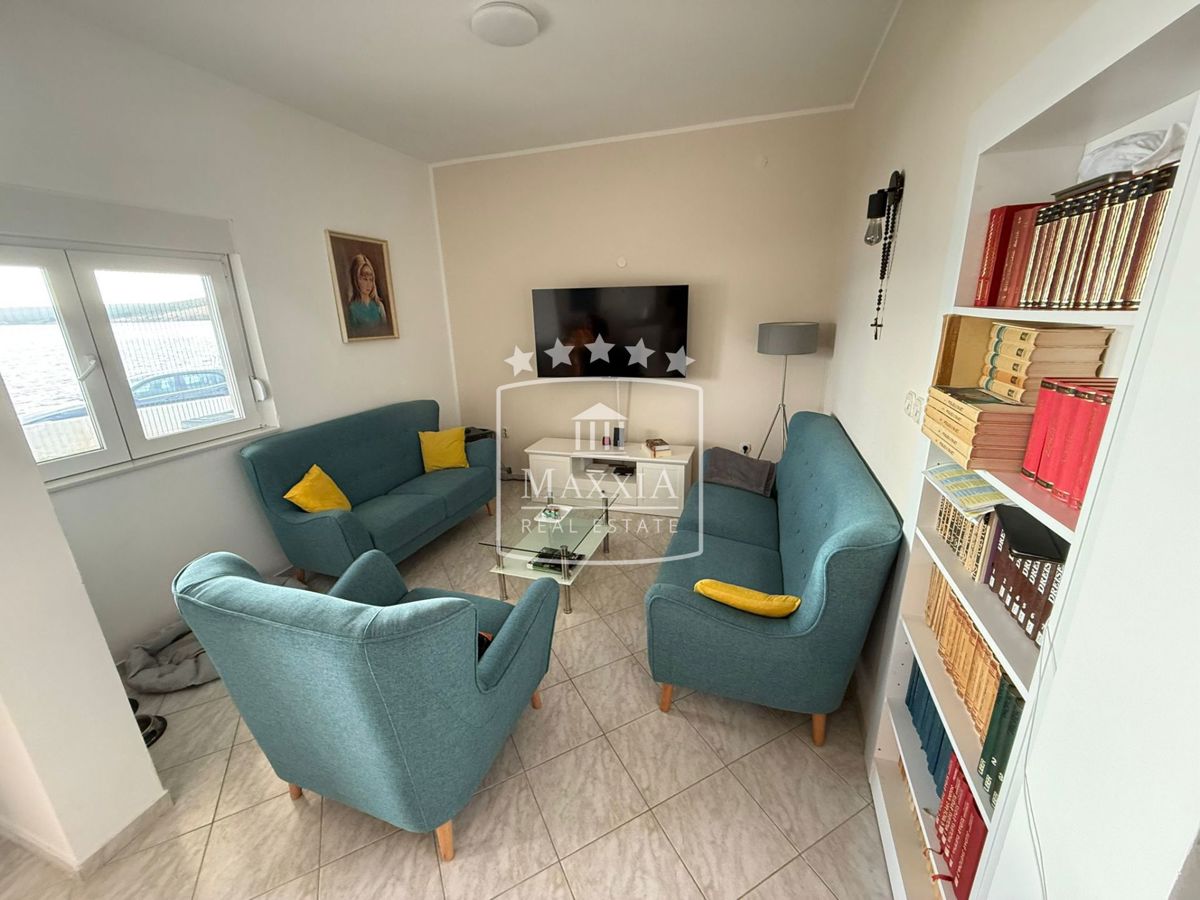 Casa Posedarje, 192m2