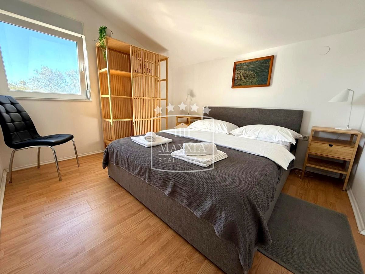 Casa Posedarje, 192m2