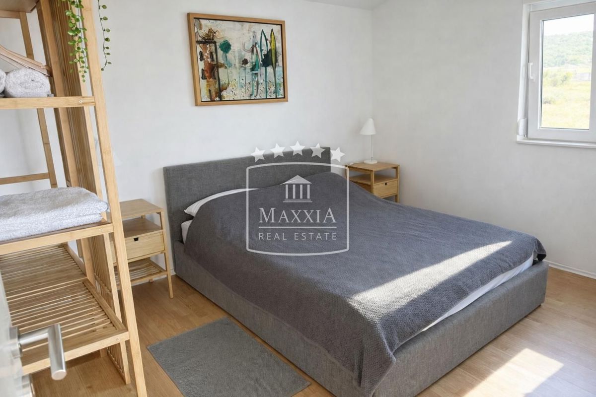 Casa Posedarje, 192m2