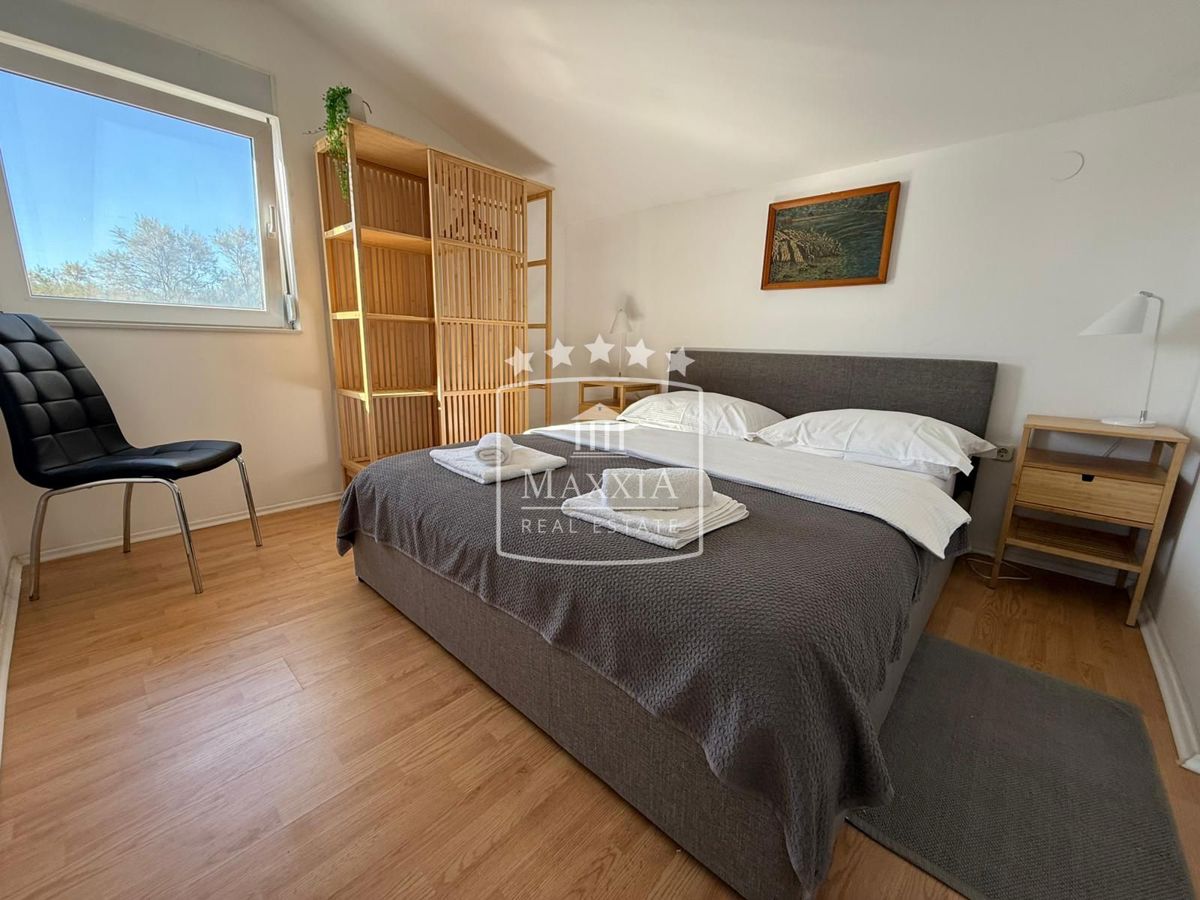 Casa Posedarje, 192m2