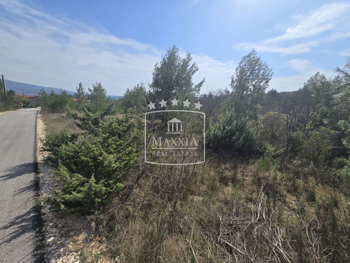 Zara - Pridraga - terreno edificabile 440m2! Posizione tranquilla! 68200EUR
