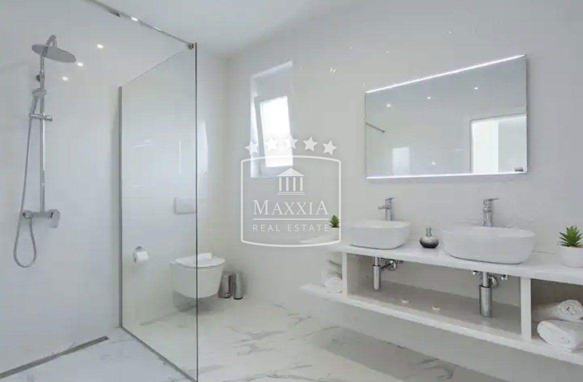 Casa Zaton, Nin, 203m2