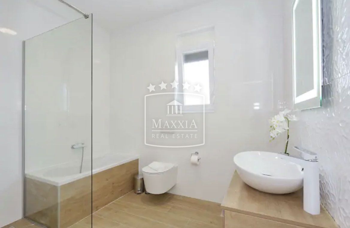 Casa Zaton, Nin, 203m2