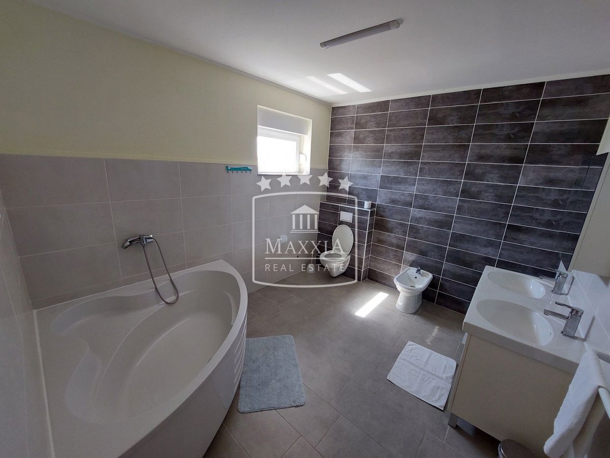 Casa Privlaka, 197m2