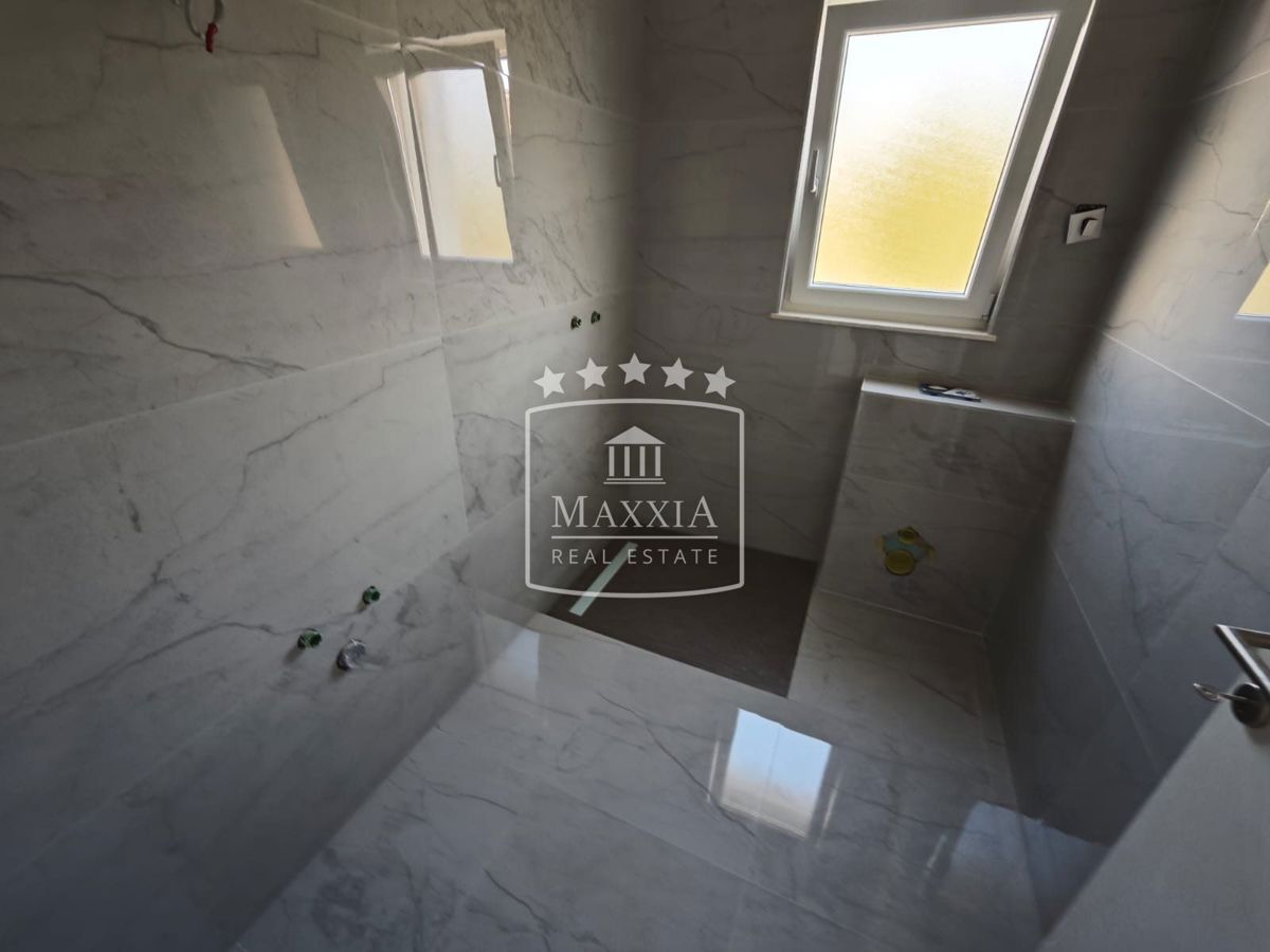 Casa Rtina, Ražanac, 191,70m2