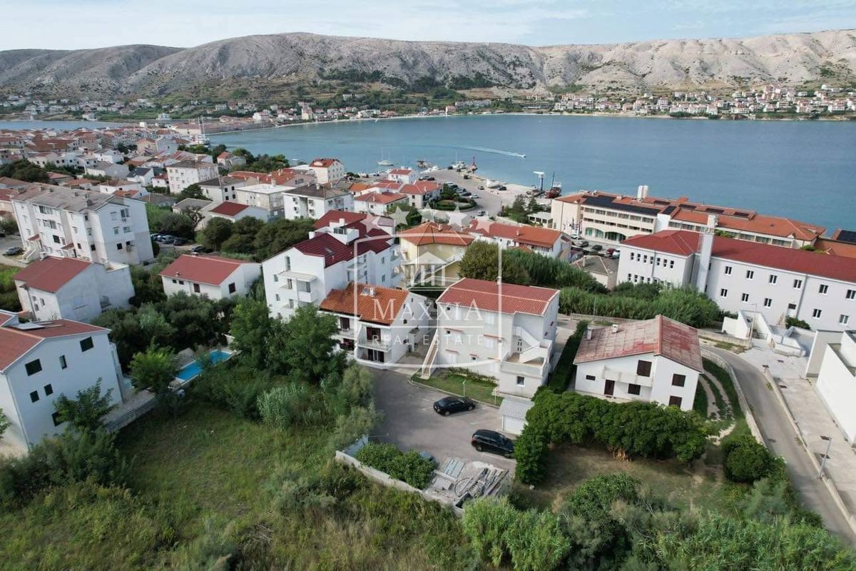 Albergo Pag, 1.200m2