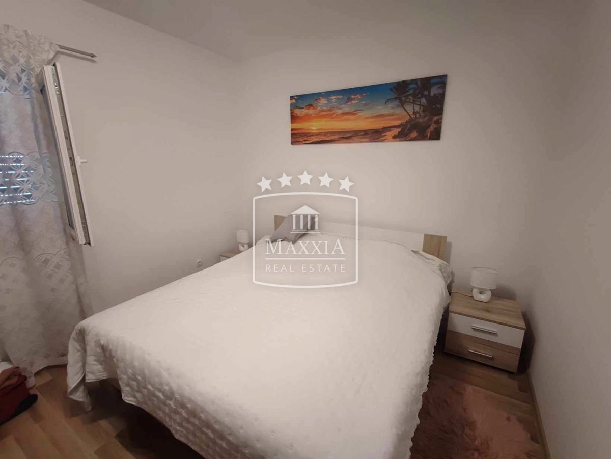 Casa Maslenica, Jasenice, 82m2