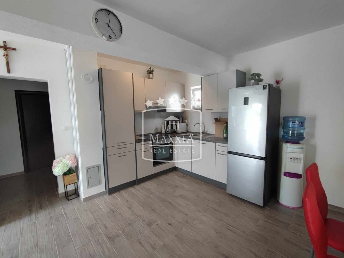 Casa Maslenica, Jasenice, 82m2