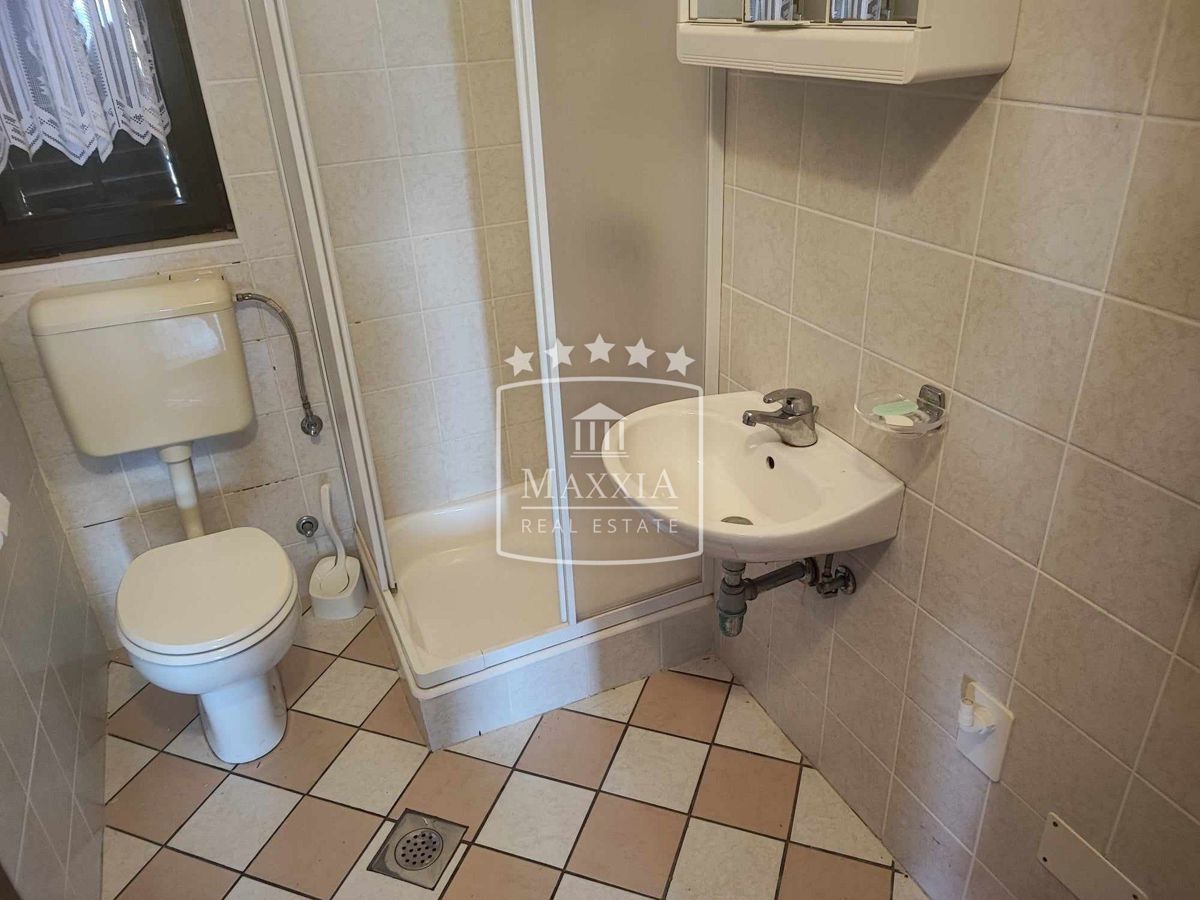 Casa Tribanj, Starigrad, 177m2