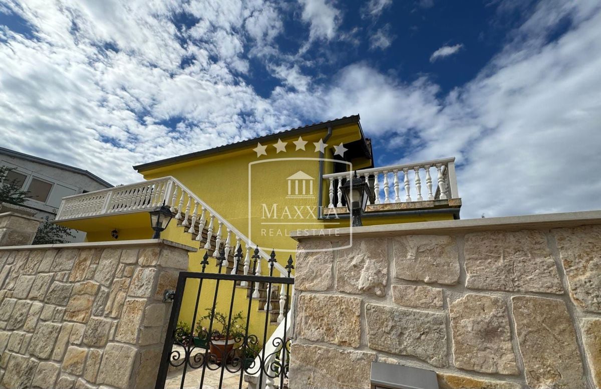 Casa Gornji Karin, Obrovac, 138,18m2