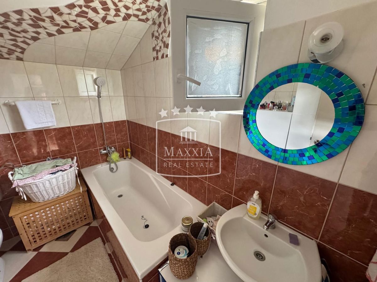 Casa Gornji Karin, Obrovac, 138,18m2