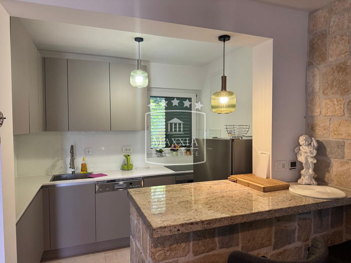 Casa Gornji Karin, Obrovac, 138,18m2