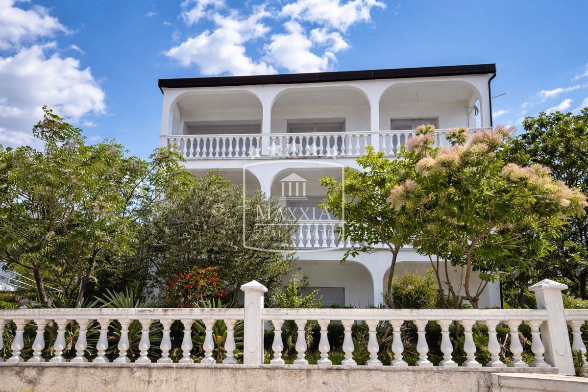 Casa Seline, Starigrad, 445,80m2