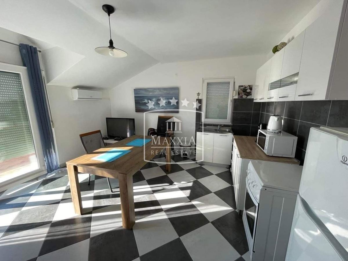 Casa Maslenica, Jasenice, 398,75m2