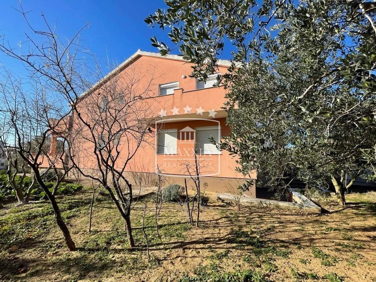 Casa Maslenica, Jasenice, 398,75m2