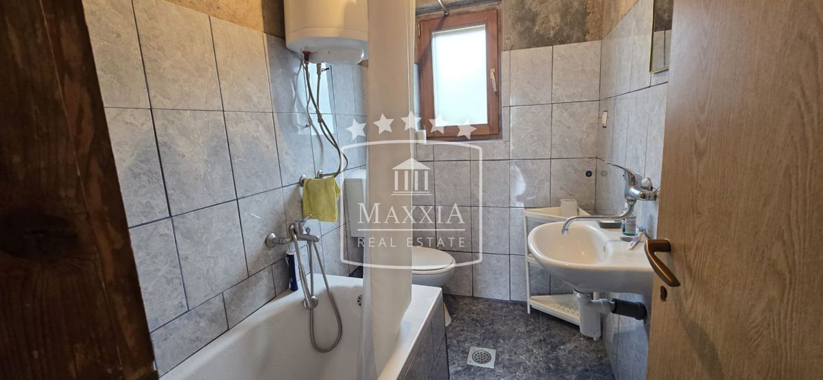 Casa Kruševo, Obrovac, 225m2