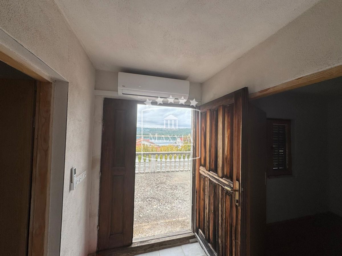 Casa Kruševo, Obrovac, 225m2