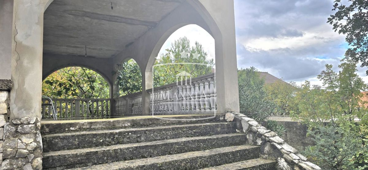 Casa Kruševo, Obrovac, 225m2