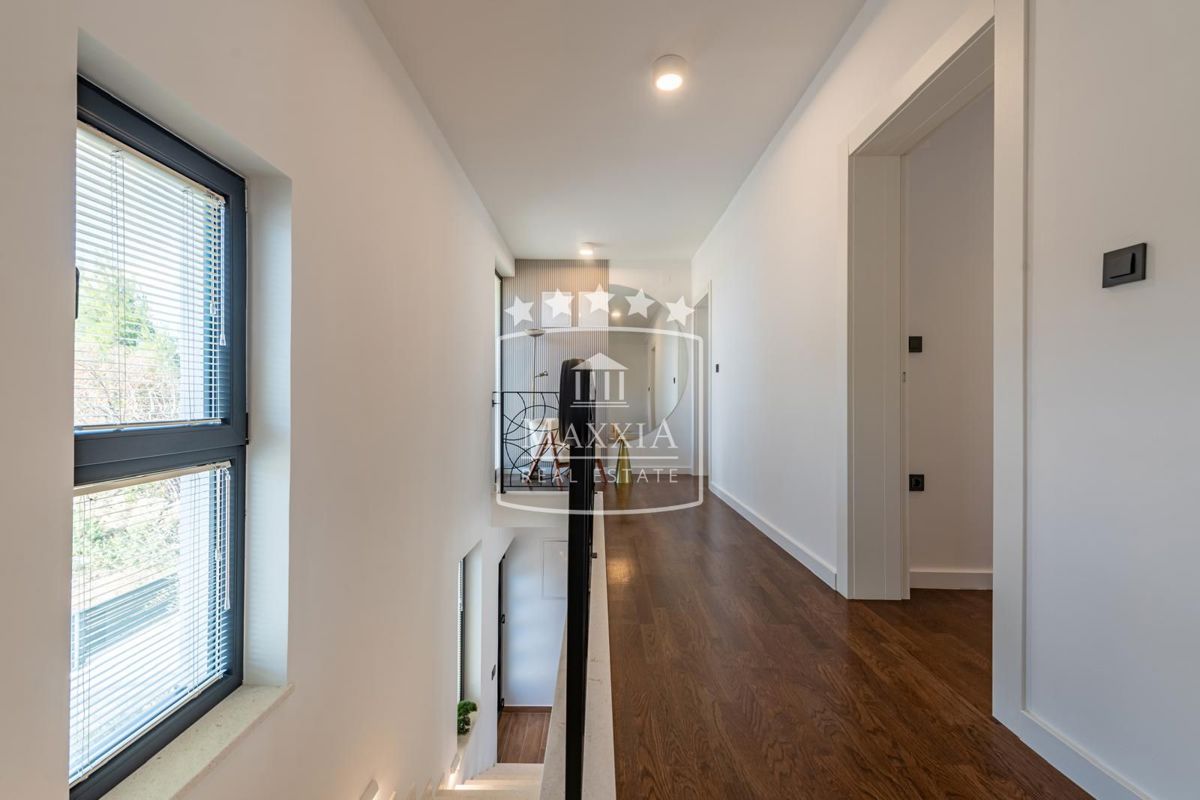 Casa Pridraga, Novigrad, 180m2