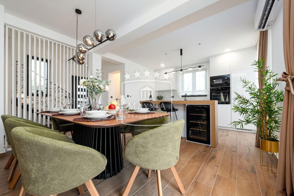 Casa Pridraga, Novigrad, 180m2