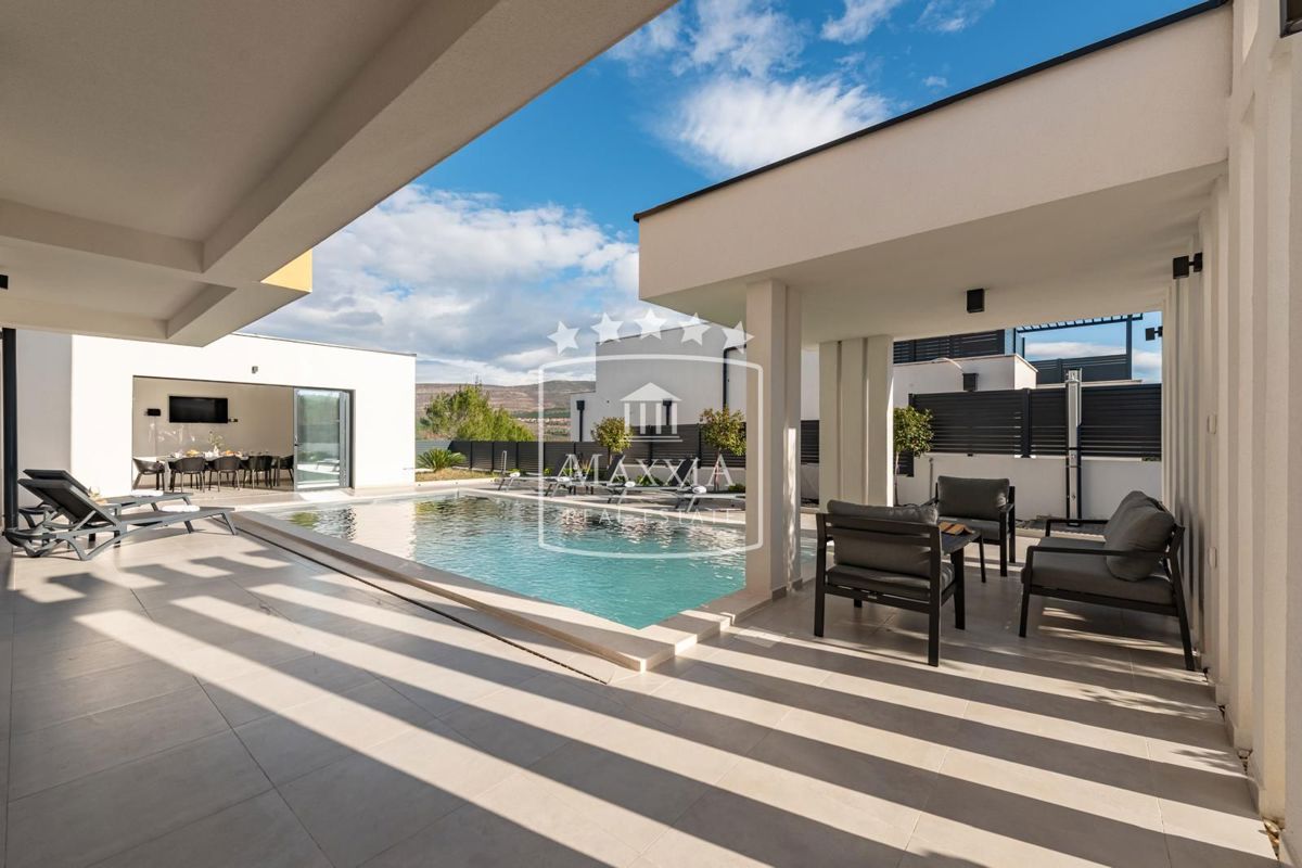 Casa Pridraga, Novigrad, 180m2