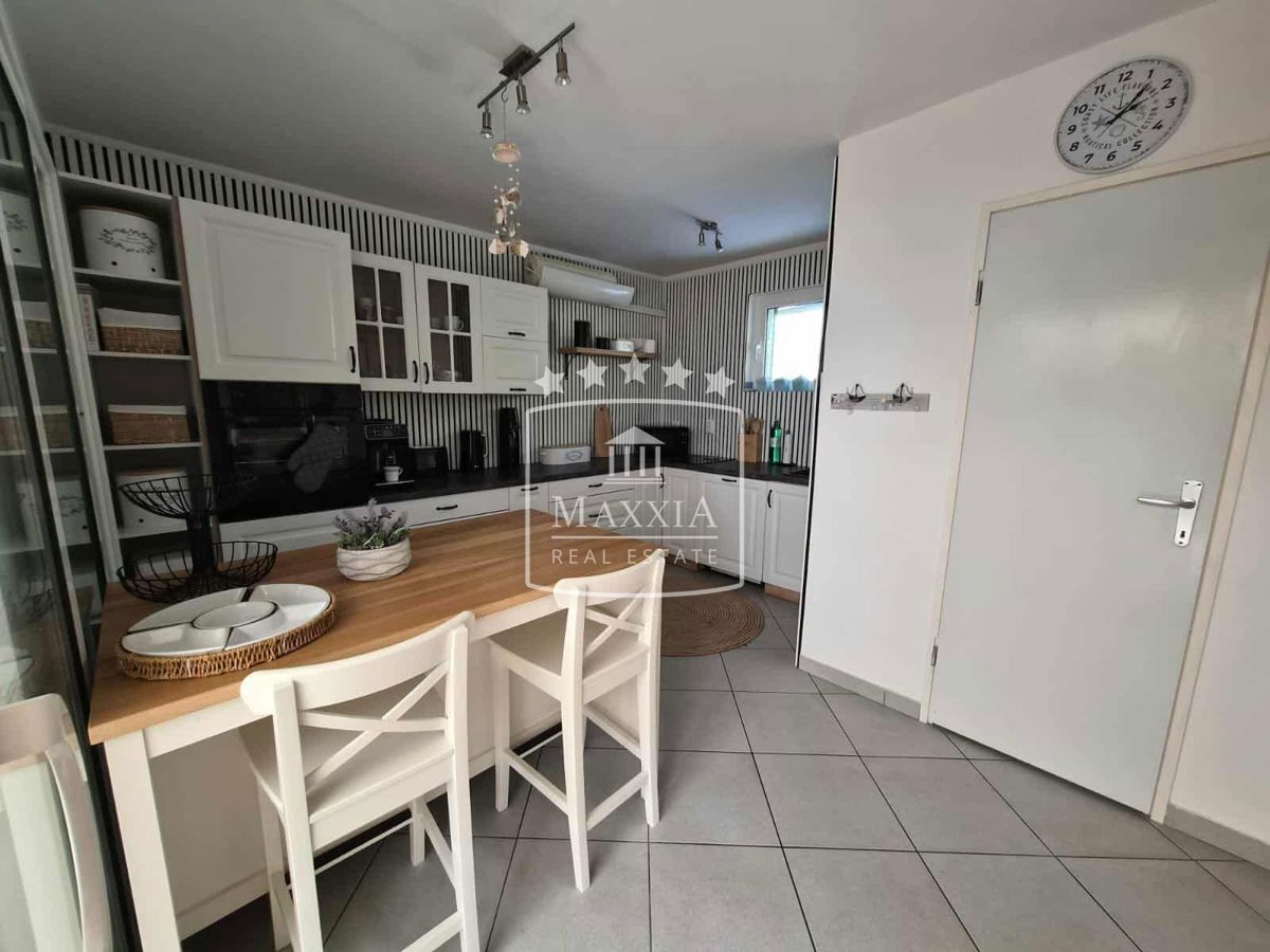 Casa Starigrad, 190m2