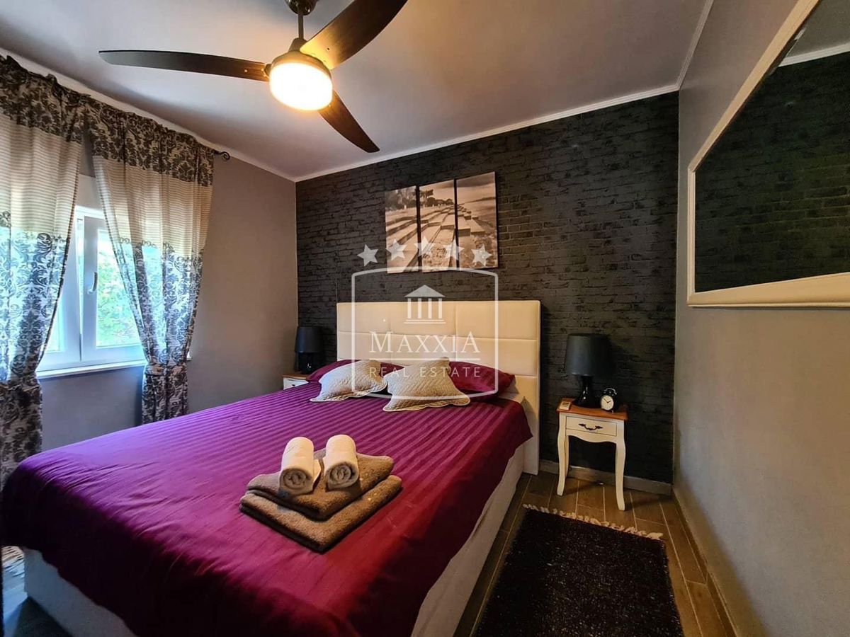 Privlaka – MAXXIA EXCLUSIVE – Oasi Mediterranea a 40 m dal Mare con Due Appartamenti!