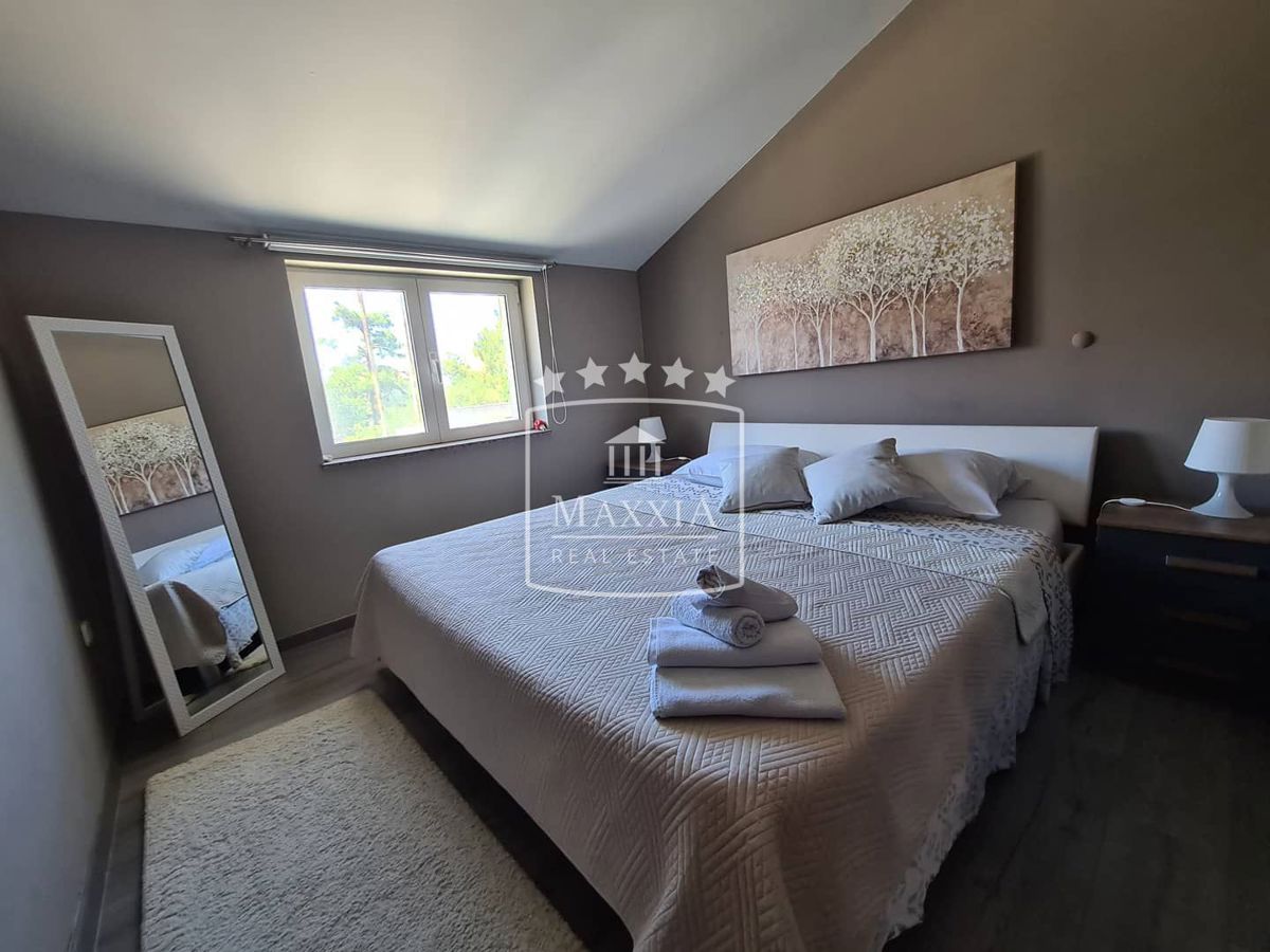 Privlaka – MAXXIA EXCLUSIVE – Oasi Mediterranea a 40 m dal Mare con Due Appartamenti!