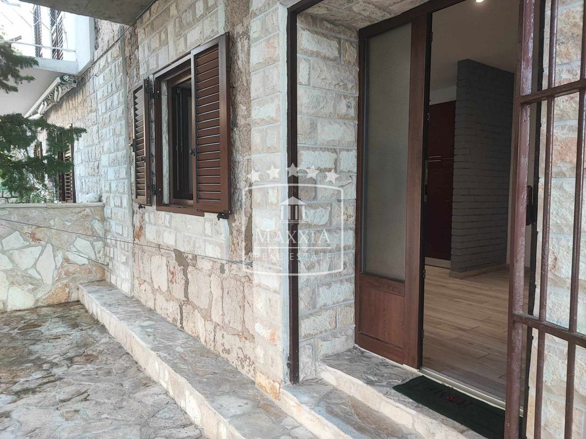 Casa Tribanj, Starigrad, 112m2