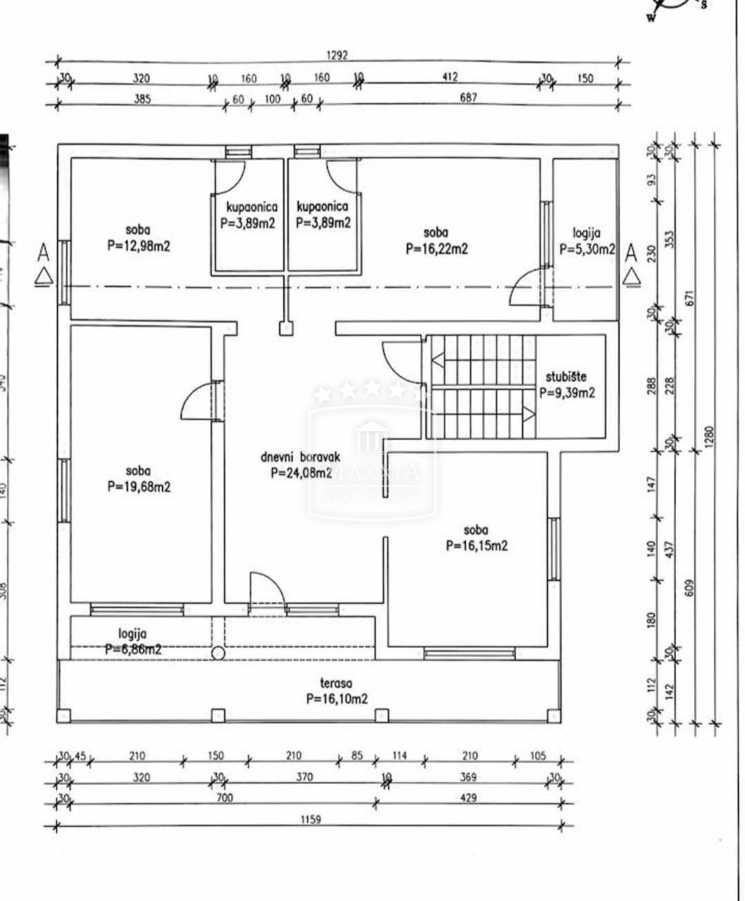 Casa Starigrad, 445,80m2