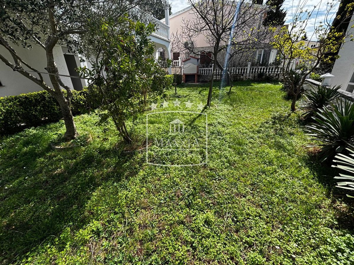 Casa Starigrad, 445,80m2