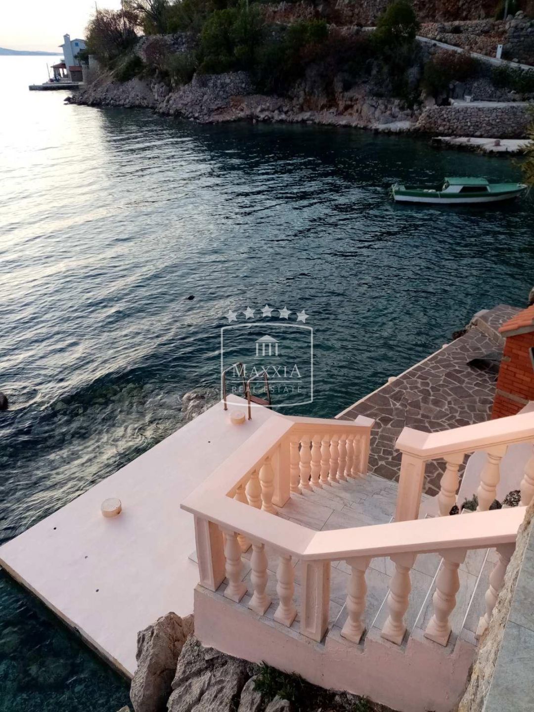 Casa Lukovo Šugarje, Karlobag, 155,50m2