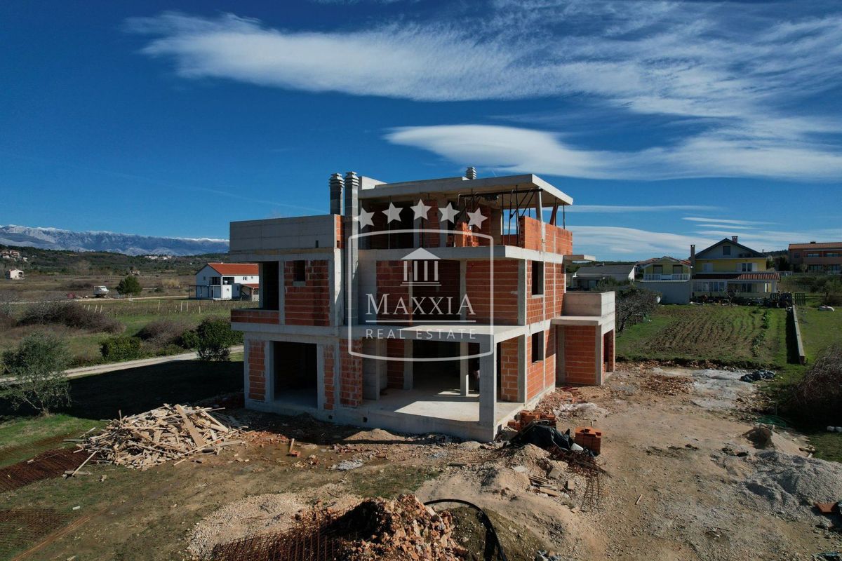 Casa Ljubač, Ražanac, 300m2