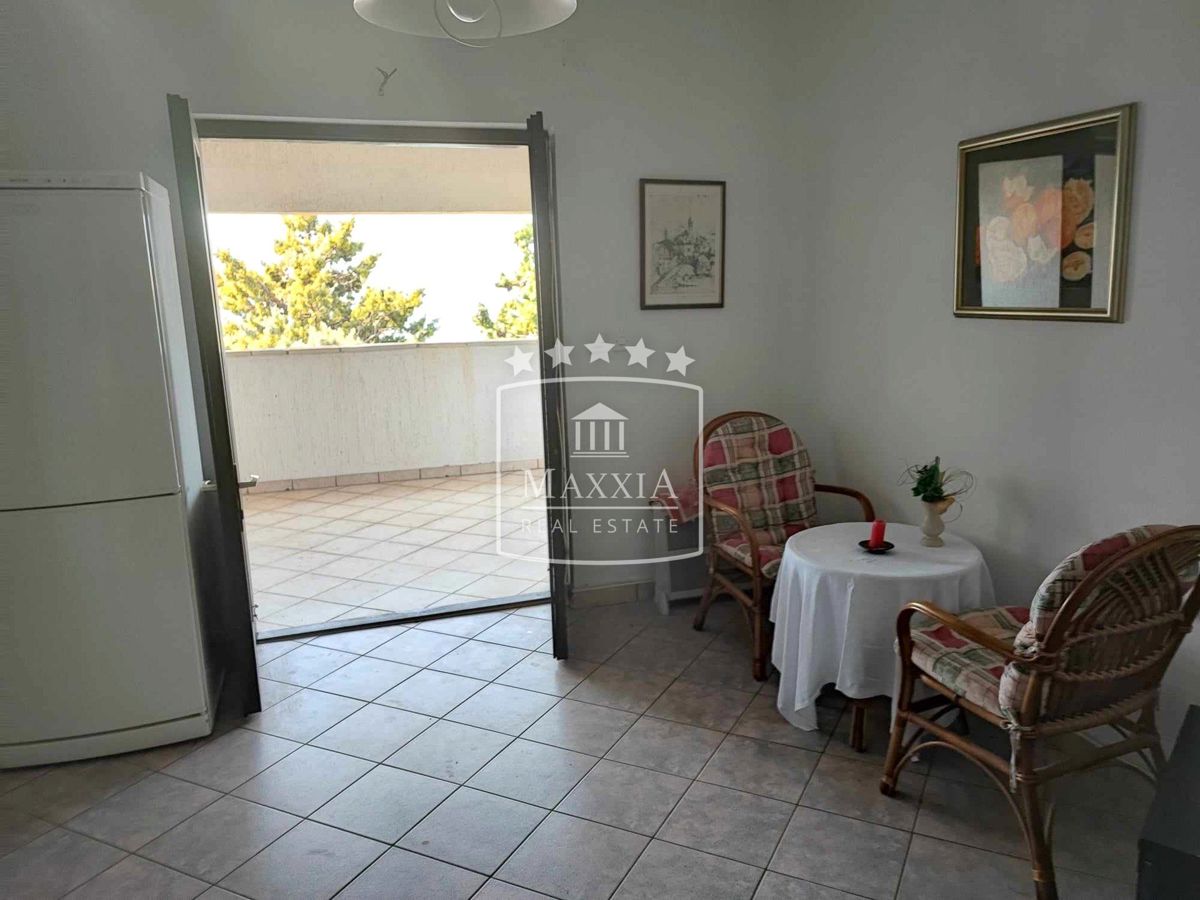 Casa Tribanj, Starigrad, 177m2