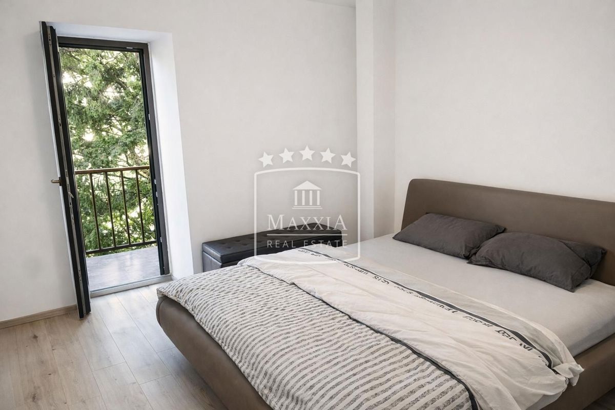 Casa Tribanj, Starigrad, 112m2