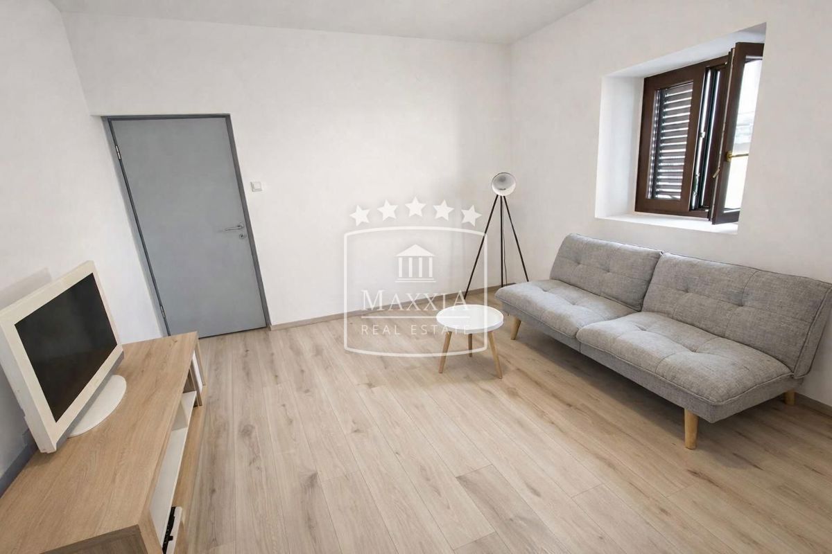 Casa Tribanj, Starigrad, 112m2