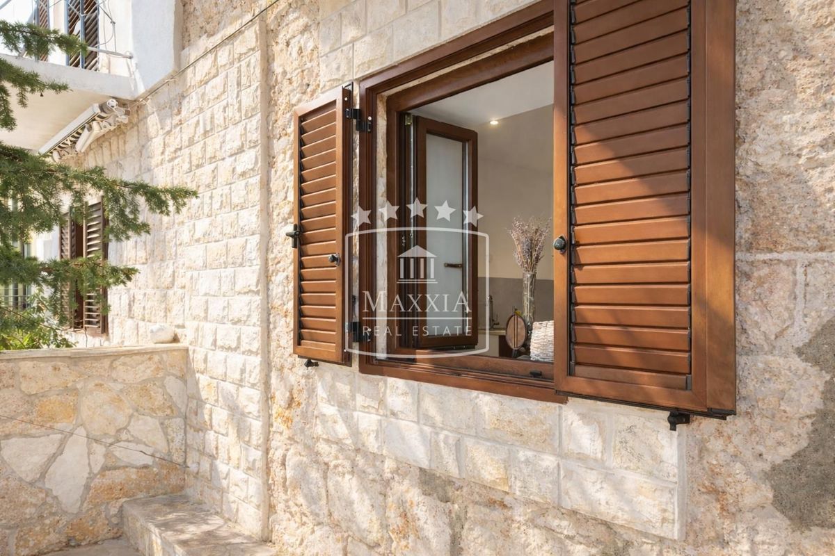 Casa Tribanj, Starigrad, 112m2