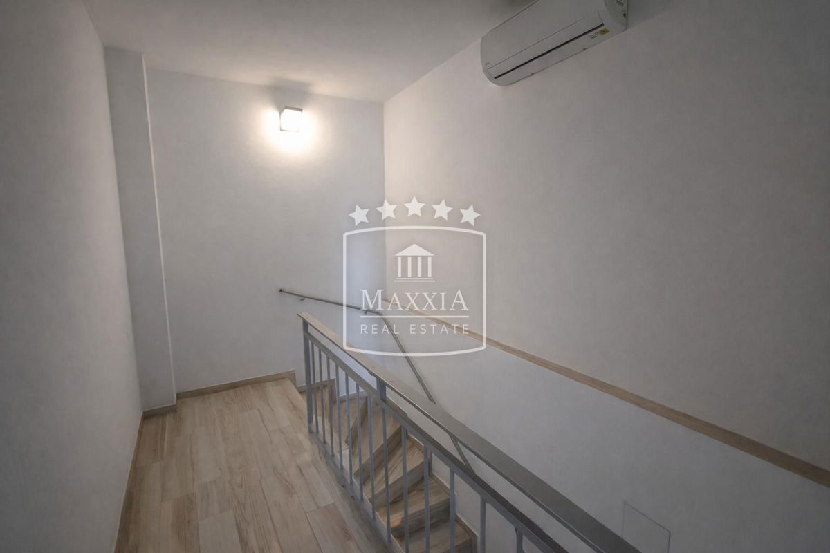 Casa Tribanj, Starigrad, 112m2