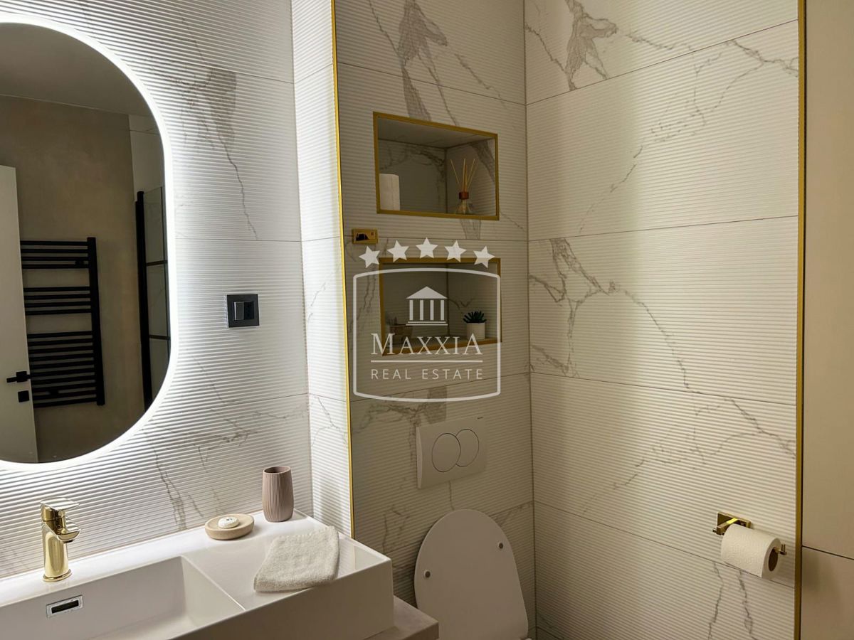 Appartamento Branimirova Obala, Zadar, 72m2