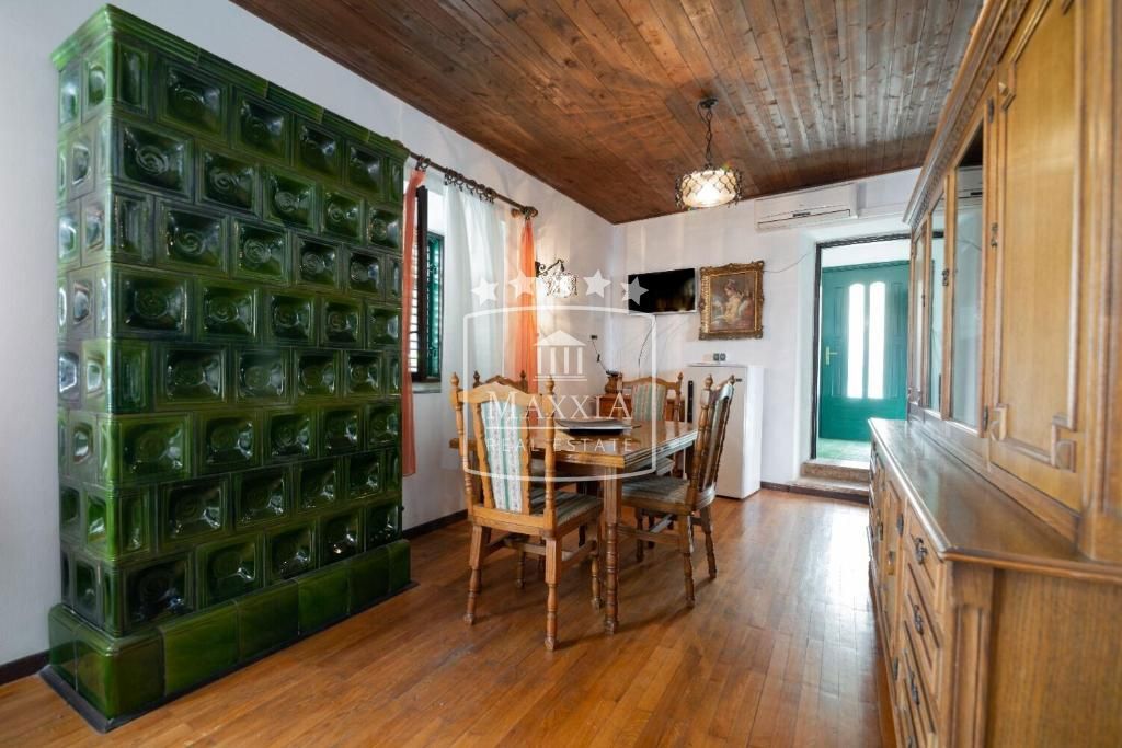 Casa Kukljica, 249m2