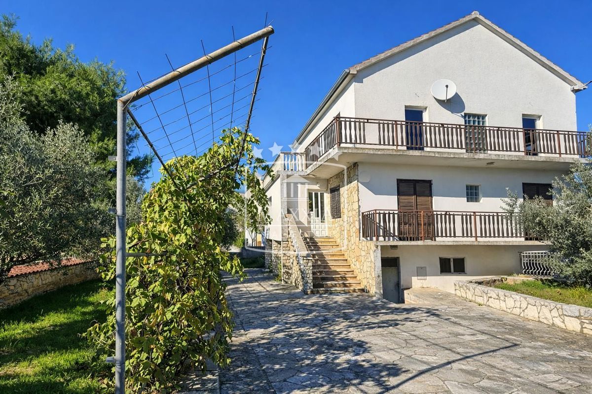 Casa Petrići, Zadar, 380m2