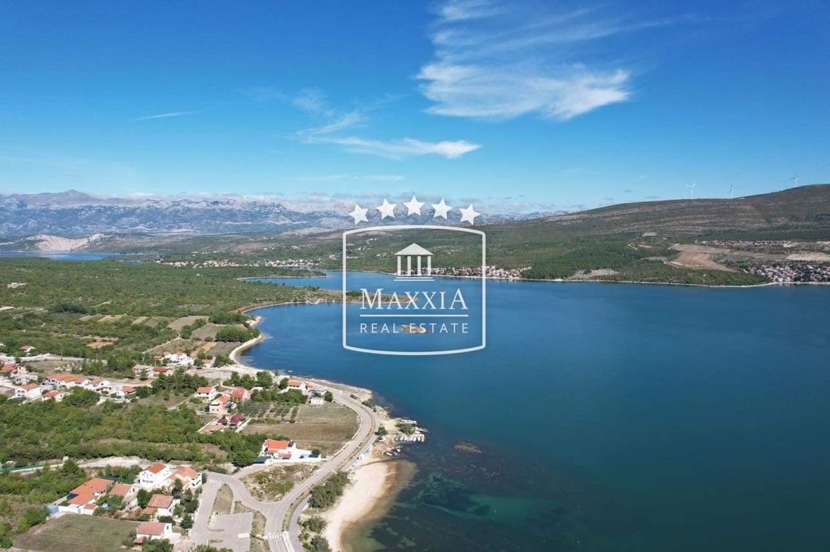 Terreno Pridraga, Novigrad, 1.819m2
