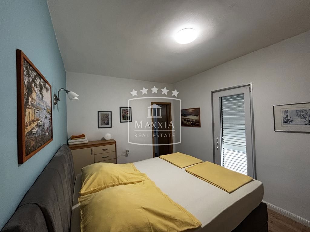 Casa Seline, Starigrad, 350m2