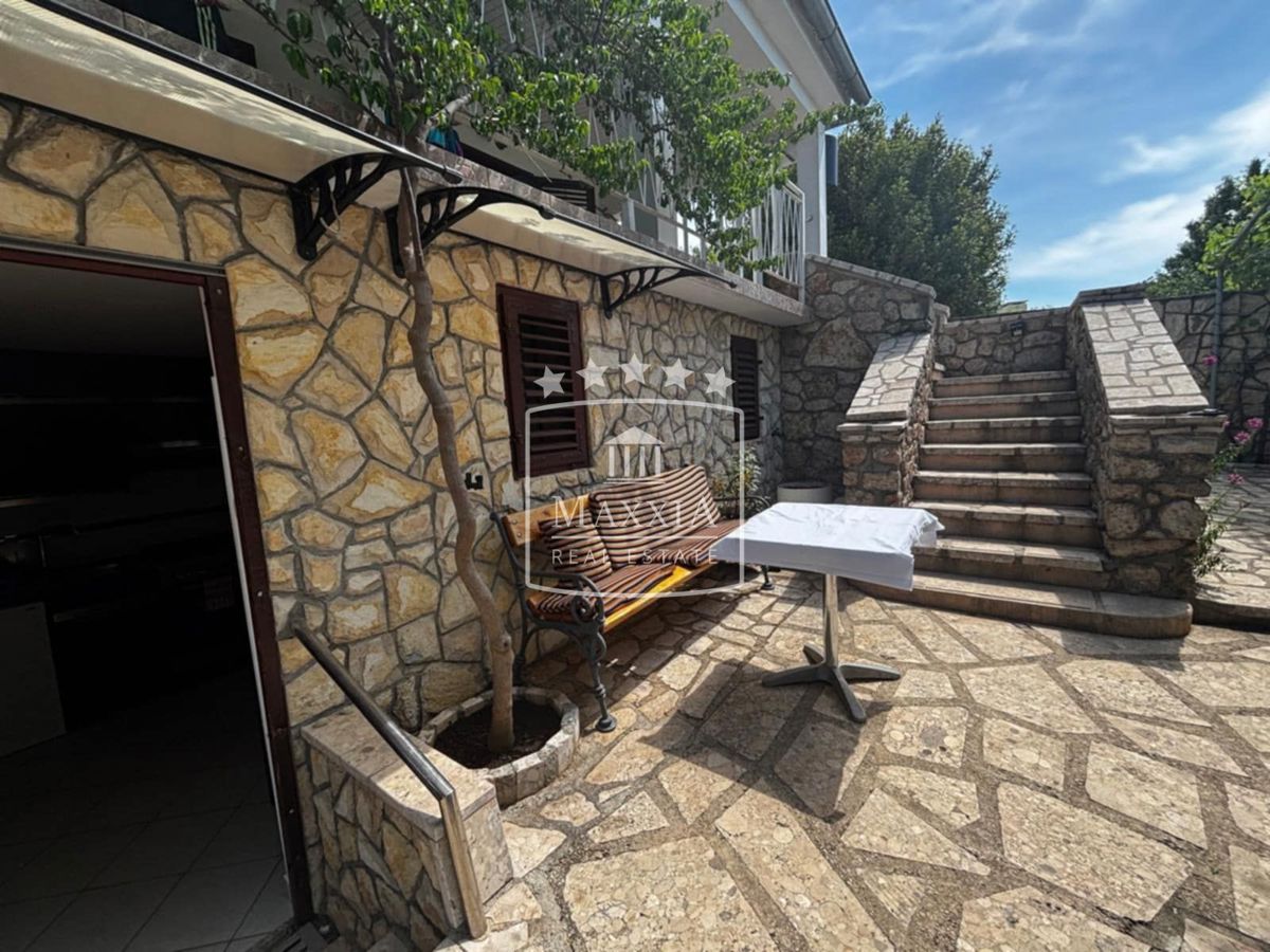 Casa Maslenica, Jasenice, 90m2