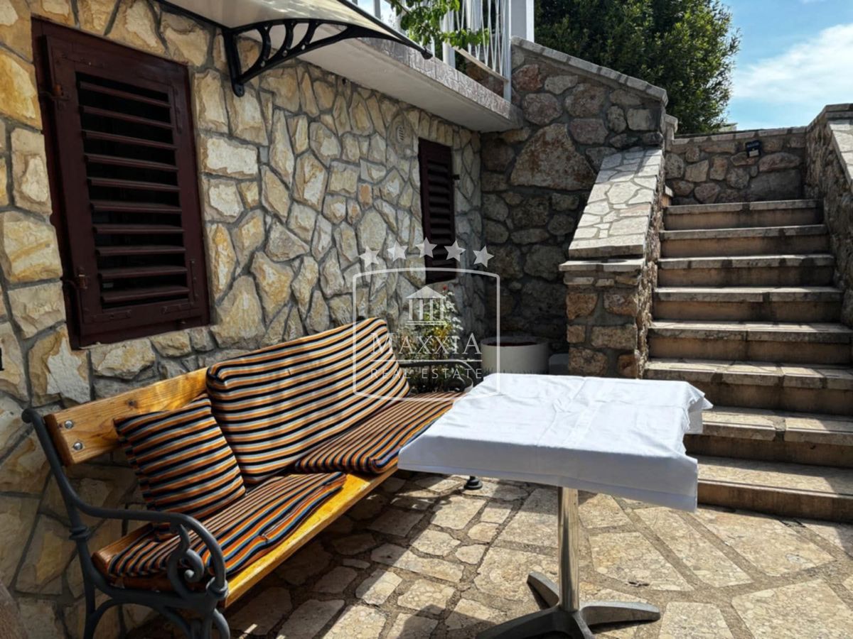 Casa Maslenica, Jasenice, 90m2