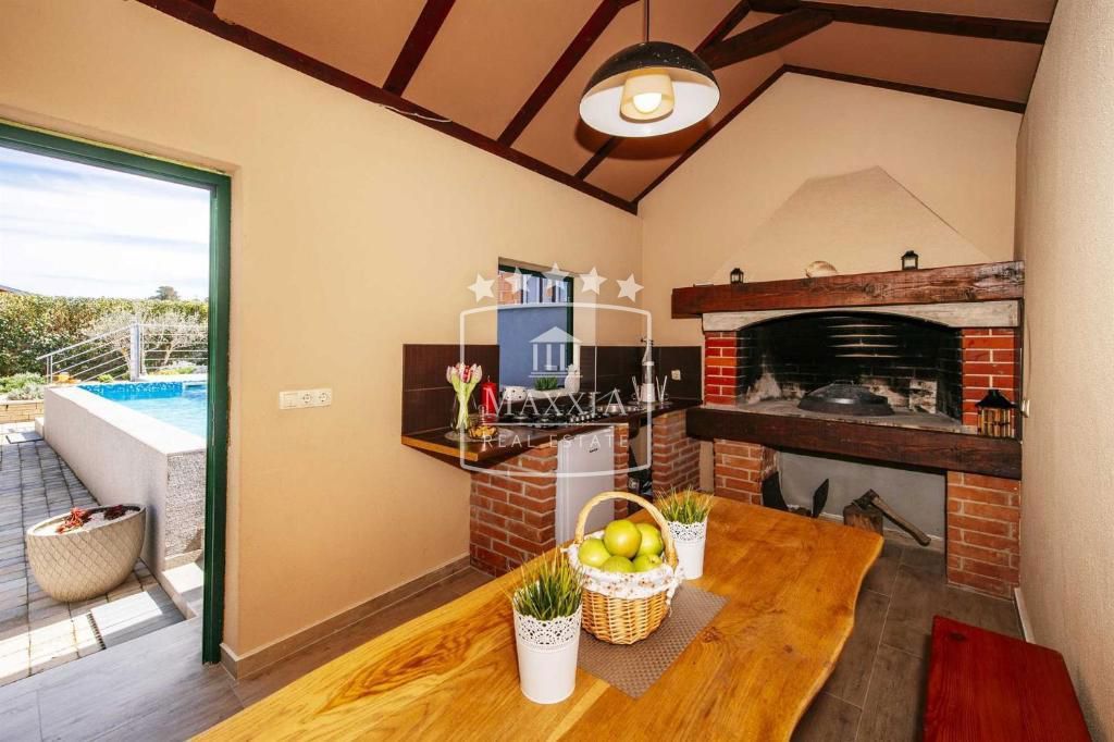 Casa Crno, Zadar, 200m2