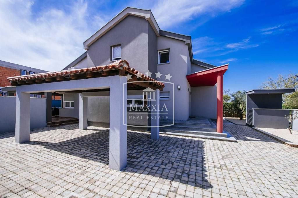 Casa Crno, Zadar, 200m2